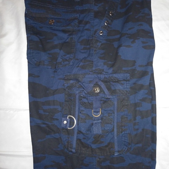 Men camouflage cargo shorts - Picture 6 of 6